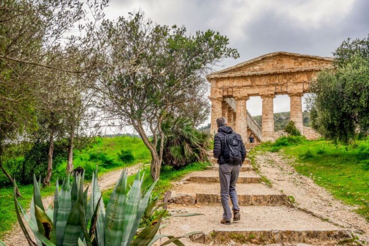 segesta-erice-and-salt-pans-full-day-excursion-from-palermo