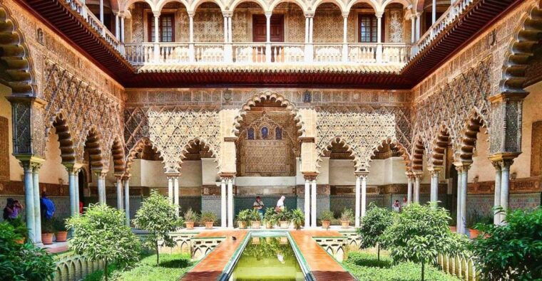 seville-alcazar-tour-with-tickets-included