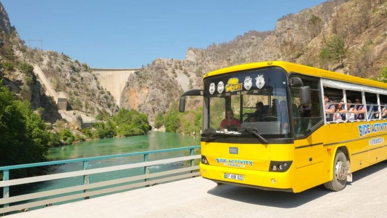 side-cabrio-bus-and-boat-day-trip-at-the-green-lake