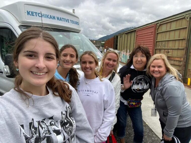 the-ketchikan-private-group-tour-totem-parks-sightseeing