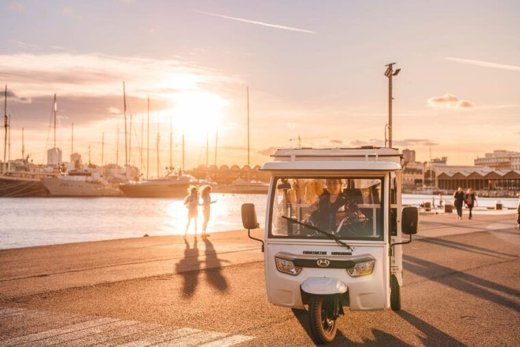 valencia-2-hour-city-highlights-guided-tuk-tuk-tour
