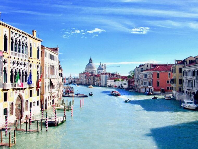 venice-basilica-and-doges-palace-tour-with-gondola-ride