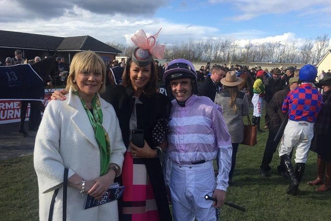 a-day-at-the-races-the-horse-lovers-tour