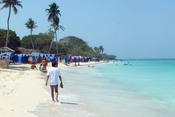 a-full-day-in-the-4-rosario-islands-includes-cholon-baru-and-snorkeling