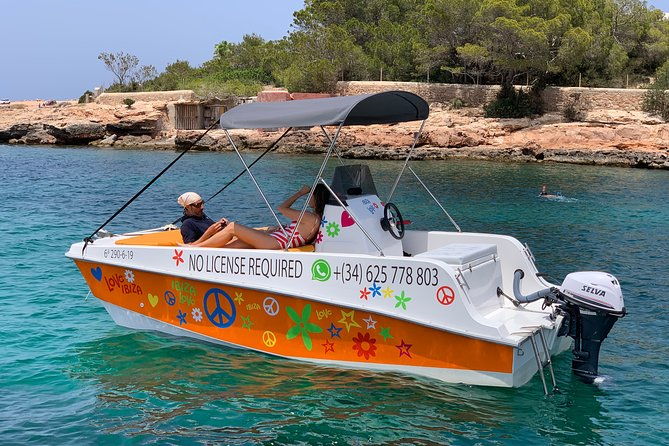 adventurecat-half-day-tour-boat-rental-no-license-required