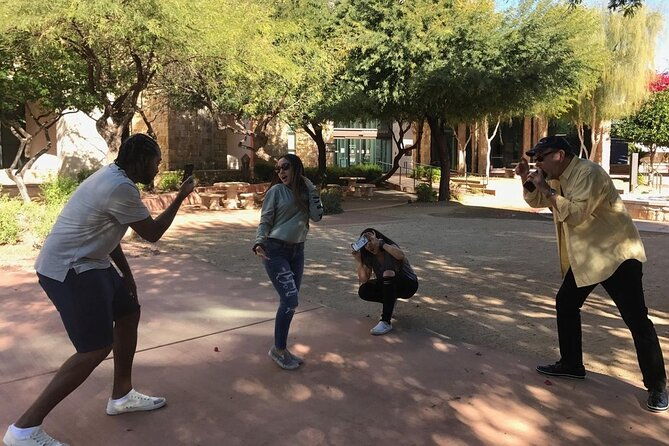 adventurous-scavenger-hunt-in-costa-mesa-by-wacky-walks