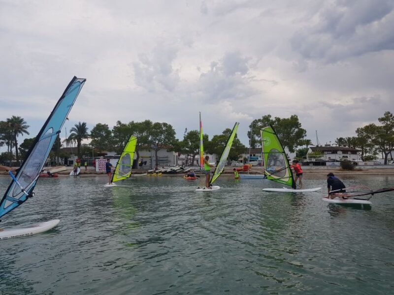 alacudia-bay-2-hour-windsurfing-course