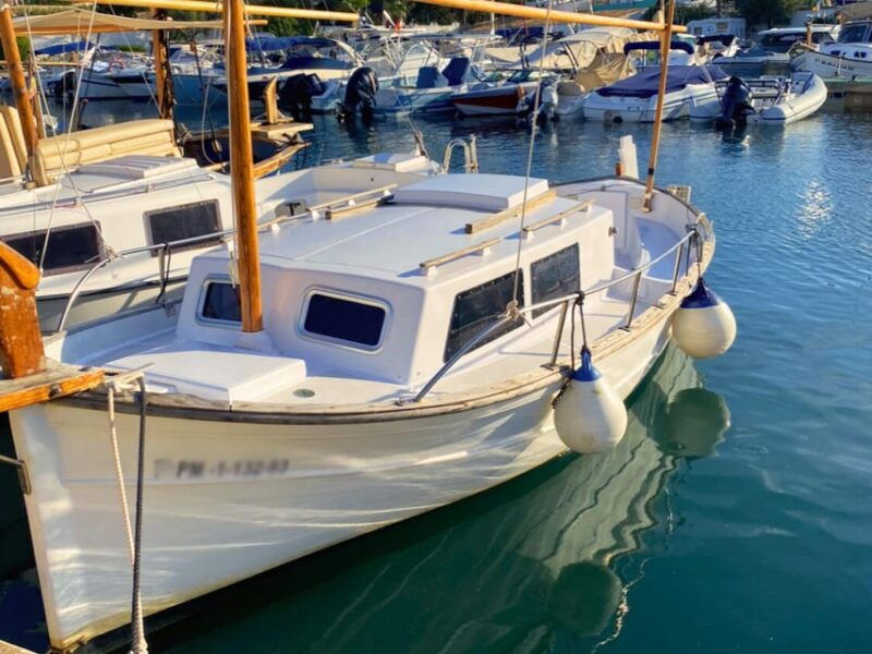 alcudia-pollensa-private-boat-tour-captain-fuel-snorkel