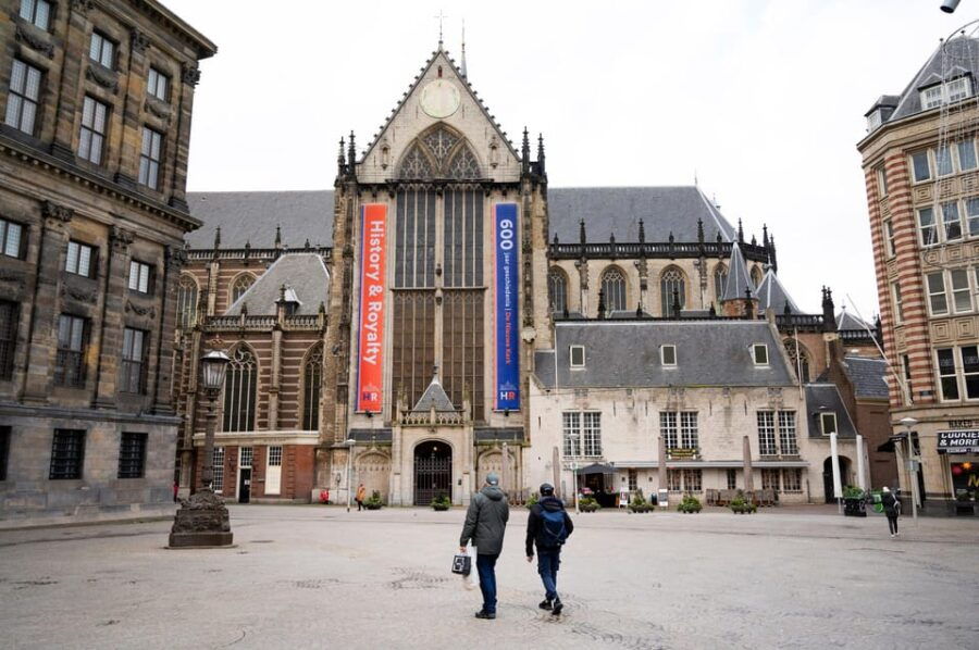 amsterdam-3-hour-see-and-taste-tour-of-historical-centre