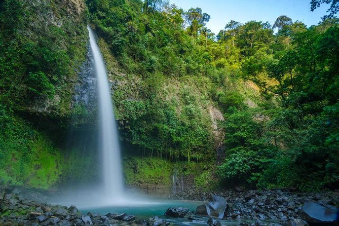 arenal-combo-tour-hanging-bridges-waterfall-volcano-hike-hot-springs