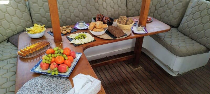 arguineguin-catamaran-excursion-with-lunch-and-drinks