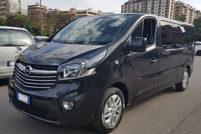 arrival-private-transfer-from-riga-airport-rix-to-riga-city-by-minivan