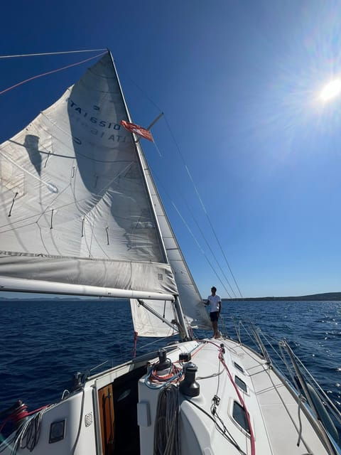 asinara-sailing-experience-among-the-coves-of-the-island-2