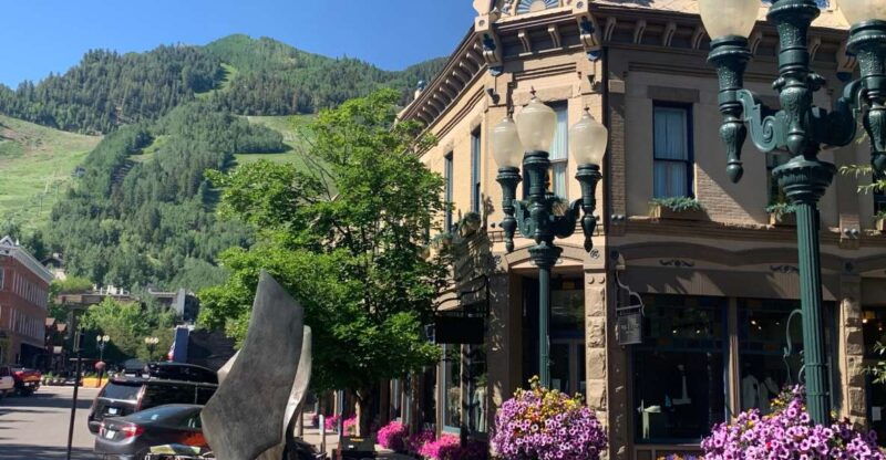 aspen-city-highlights-walking-tour