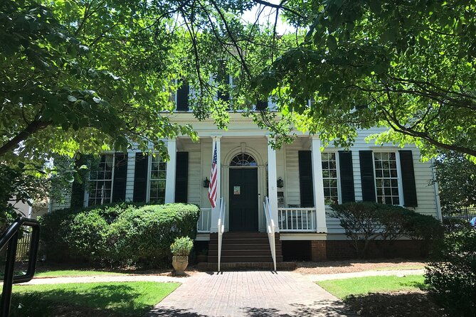athens-scavenger-hunt-walking-tour-and-game