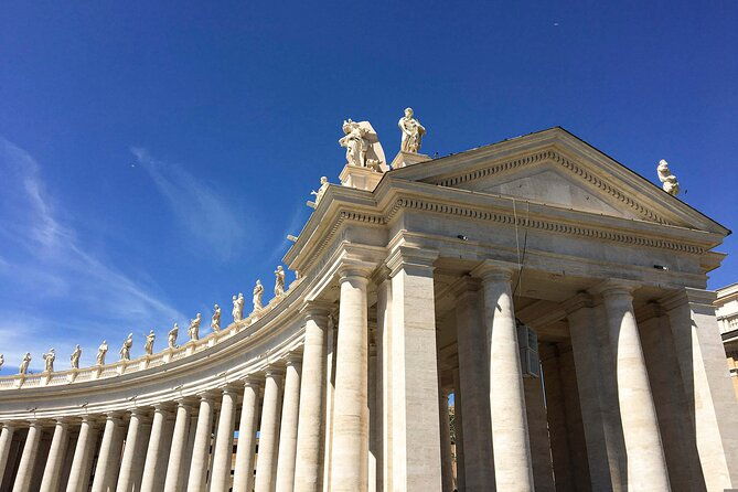 audio-guided-tour-in-st-peters-square-basilica-vatican