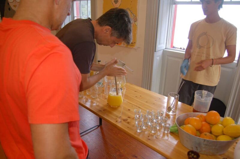 bar-hopping-tour-poncha-workshop-funchal