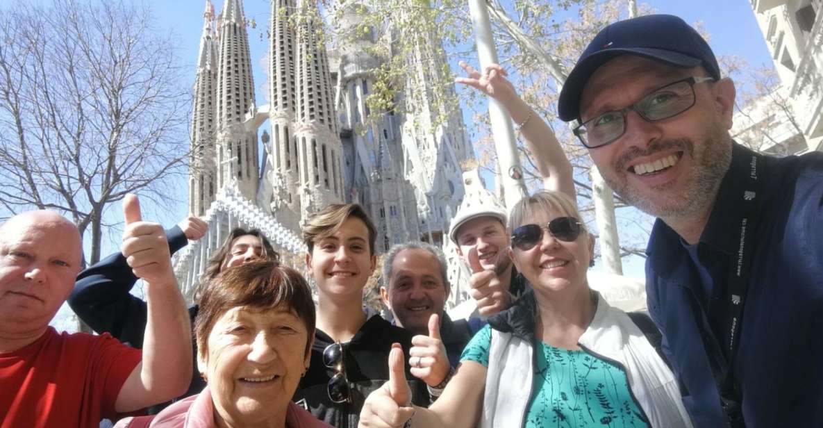 barcelona-sagrada-familia-half-day-tour-with-hotel-pickup