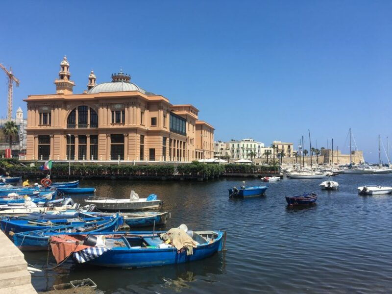 bari-private-or-shared-waking-tour-with-focaccia-tasting