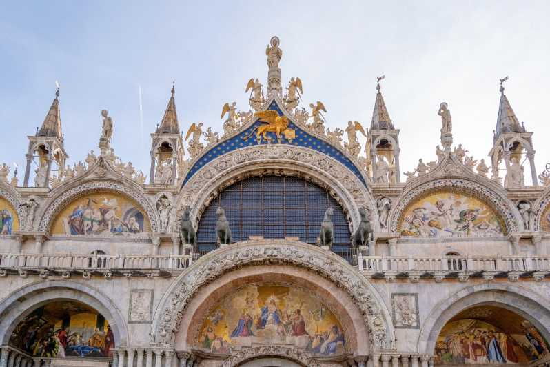basilica-and-doges-palace-tour-with-lunch-murano