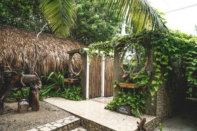beach-front-disconnection-yoga-meditation-massage-included