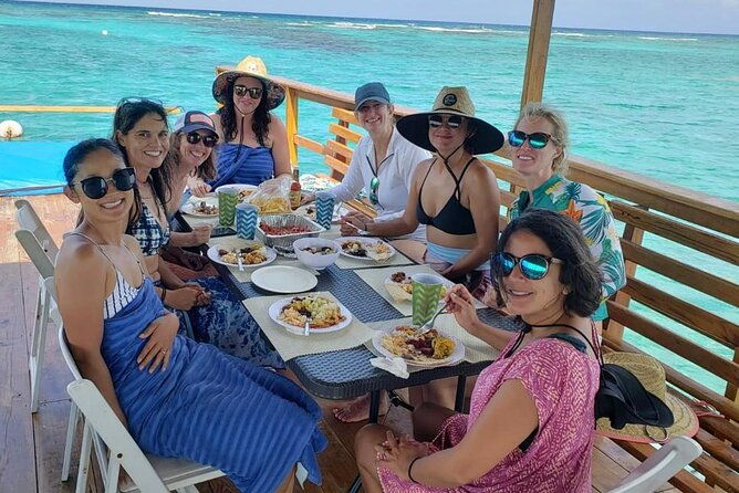 belizean-sunset-and-cultural-dinner-cruise