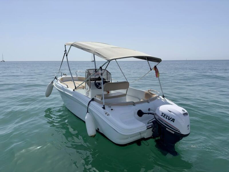 benalmadena-boat-rentals-with-no-license-needed-2