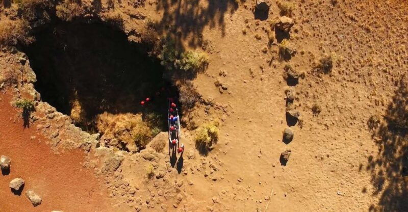 bend-half-day-lava-tube-cave-tour