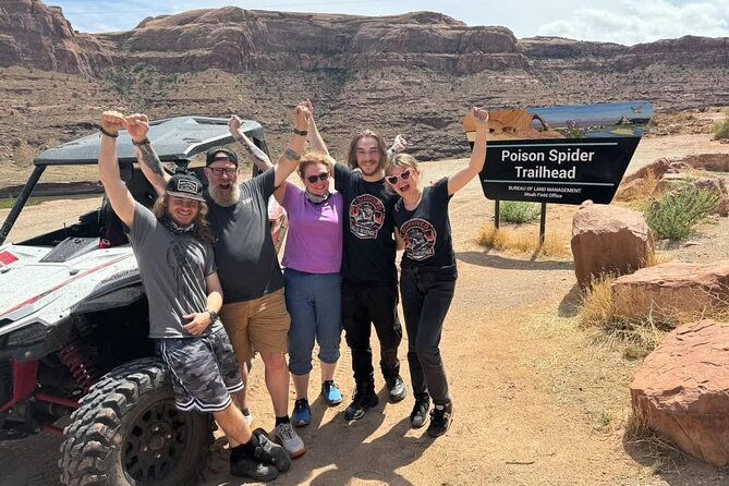 best-poison-spider-u-drive-4x4-tour-in-moab-dinosaur-tracks