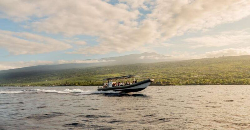 big-island-kona-super-raft-sunset-cruise