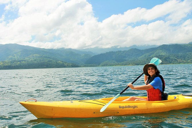 biking-kayaking-around-arenal-volcano