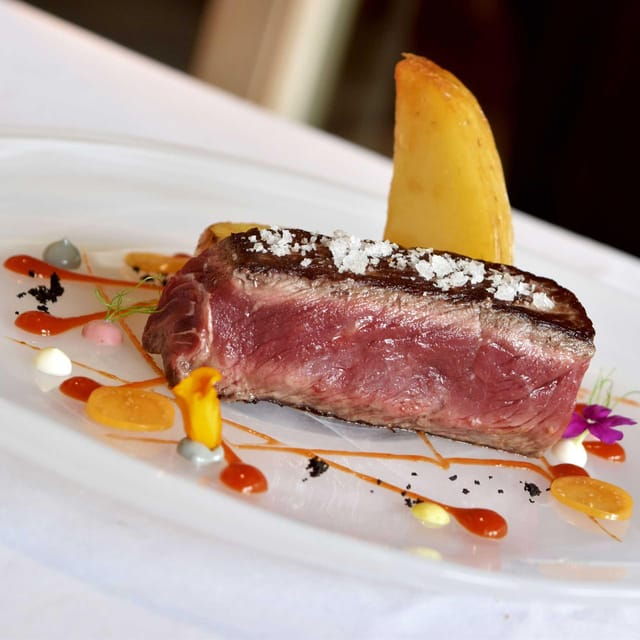 bilbao-gastronomic-and-cultural-walking-tour-with-tastings-2