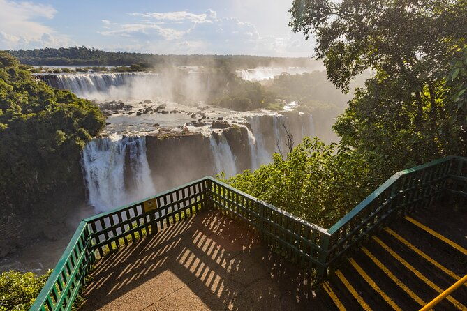 bird-park-iguassu-brazilian-side-gran-melia-hotel-exclusive-private-tour