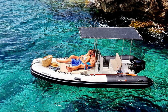 boat-rental-without-license-required-from-pontedeume