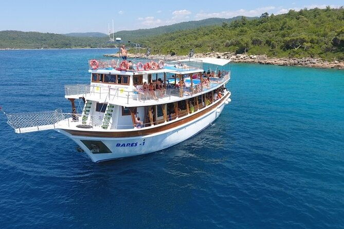 boat-trip-cleopatra-island-from-marmaris-w-lunch-and-soft-drinks