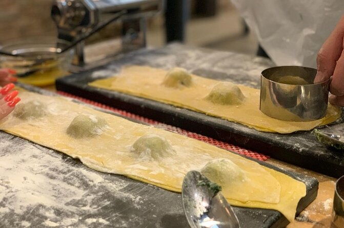 bologna-pasta-and-tiramisu-cooking-class-with-wine