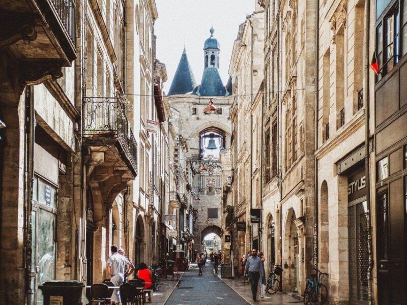 bordeaux-private-guided-walking-tour