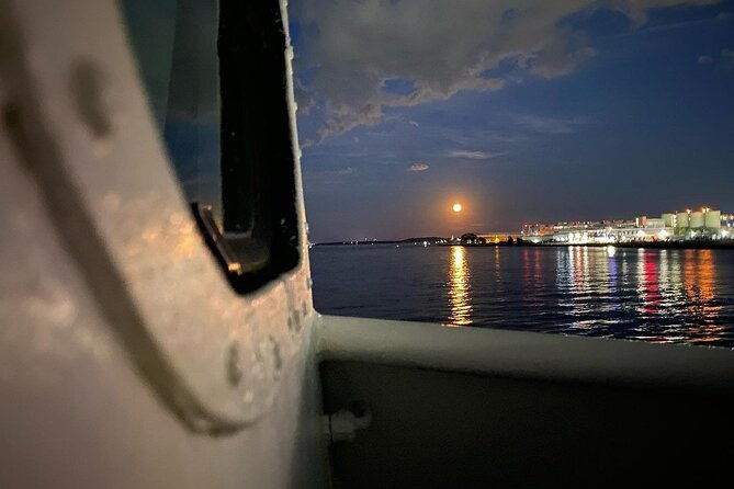 boston-full-moon-cruise-tour