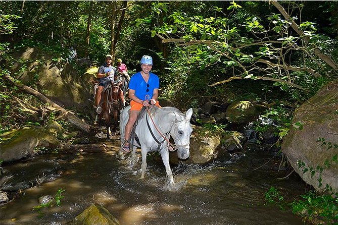 buena-vista-private-tour-with-zipline-and-horseback-riding