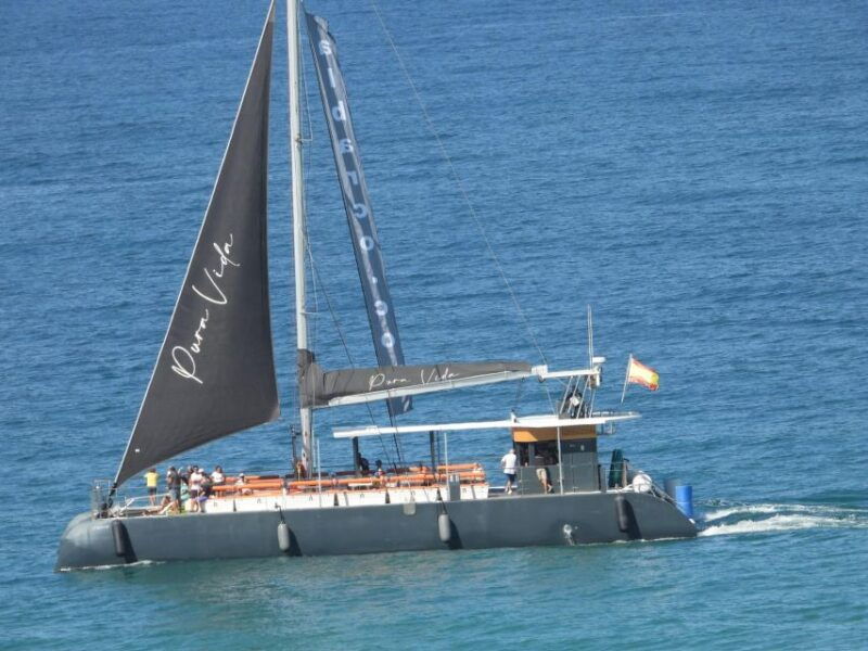 cadiz-bay-of-cadiz-catamaran-tour-with-host