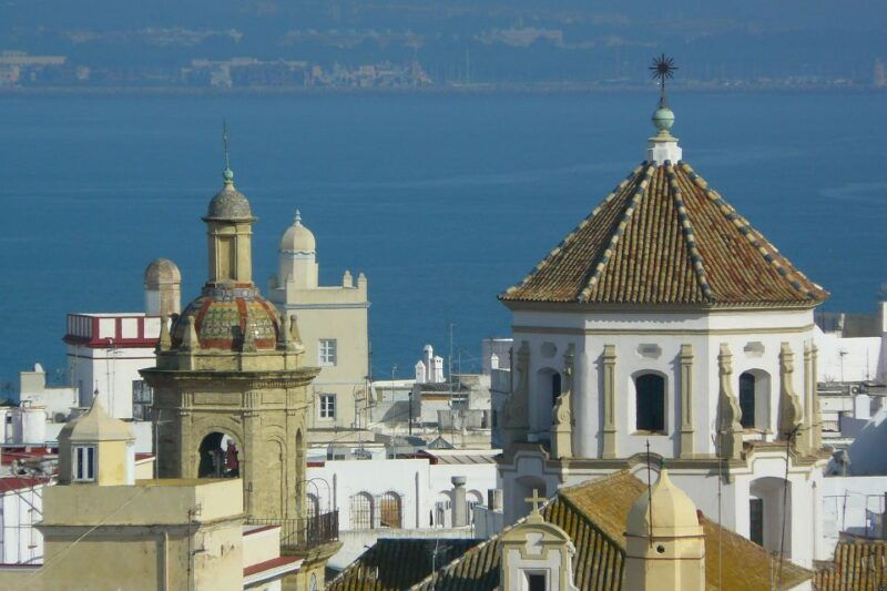 cadiz-private-food-and-culture-walking-tour-with-tastings