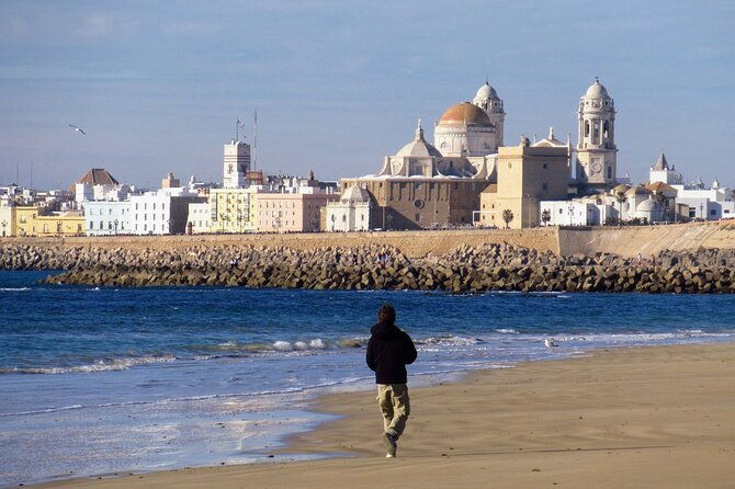cadiz-private-walking-tour-with-a-professional-guide