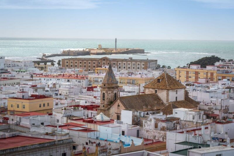 cadiz-tuktuk-tour-with-audioguide