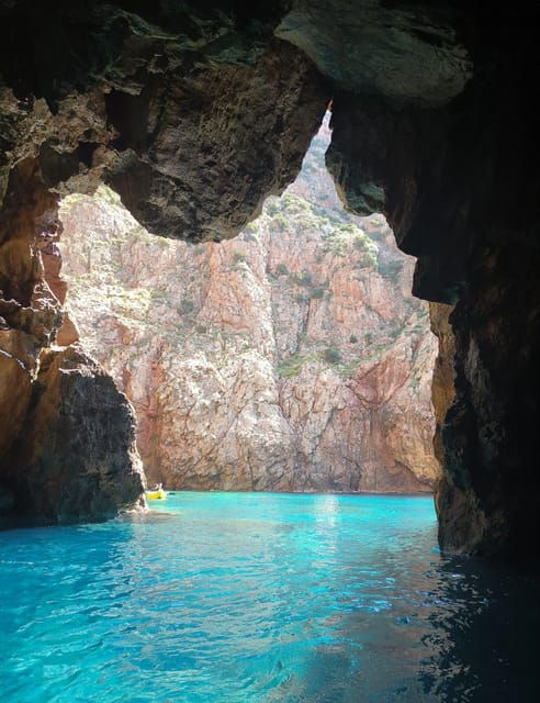 cagliari-kayak-rental-for-2-3-seats-at-sella-del-diavolo-calamosca