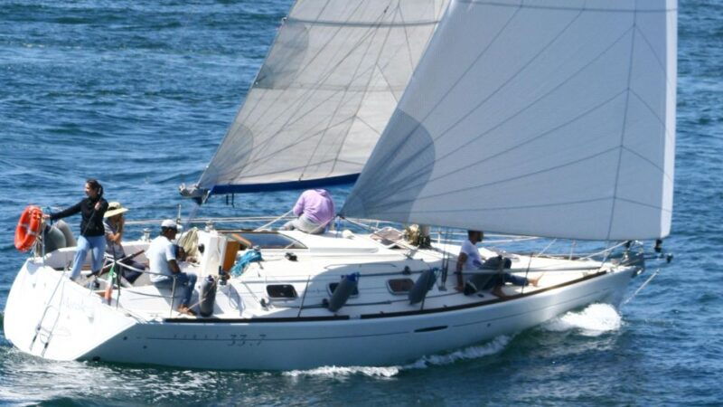 cagliari-sailing-tour-to-devils-saddle-aboard-merak