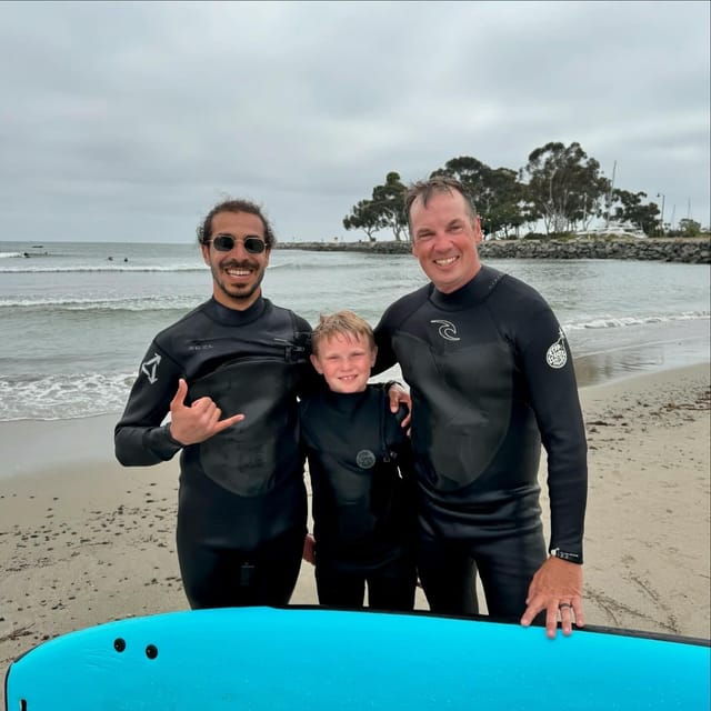 cali-surfing-lesson-with-local-instructors