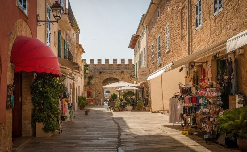 cap-de-formentor-market-beach-and-alcudia-tour