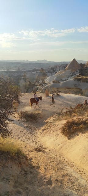 cappadocia-horseback-tours-sunrise-sunset-or-1-hour