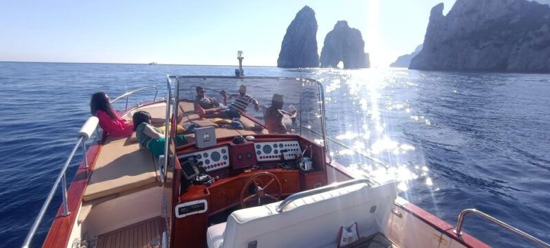 capri-private-boat-tour-with-skipper