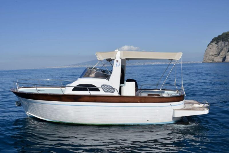 capri-shared-boat-tour-from-sorrento